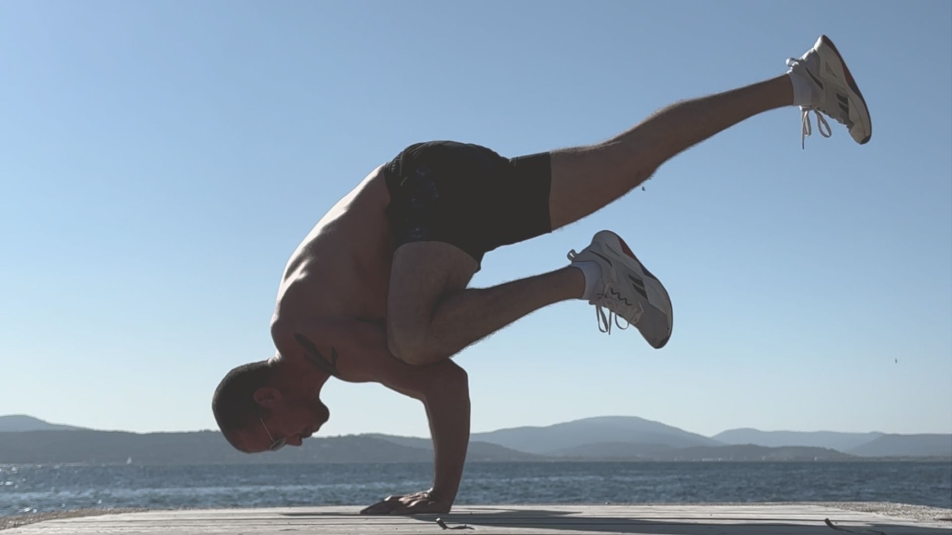 yoga balance strongyogi
